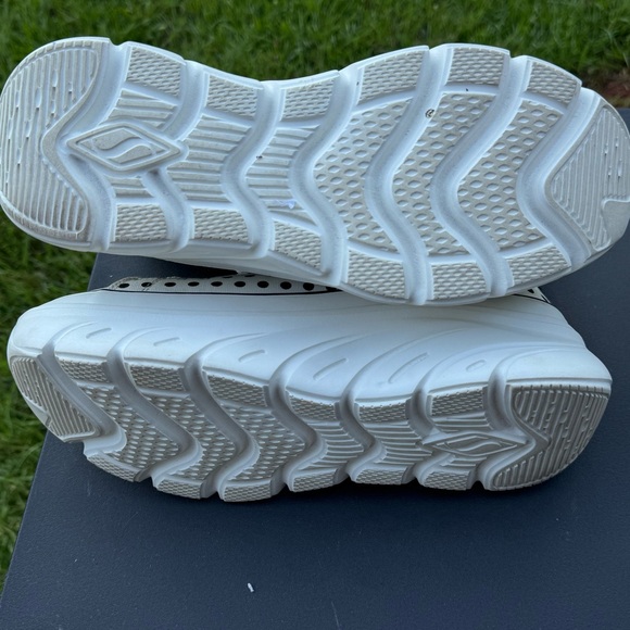 Skechers JGOLDCROWN Dripping Heart Polka Dots Funky Street High Tops Shoes 10 - Picture 14 of 14